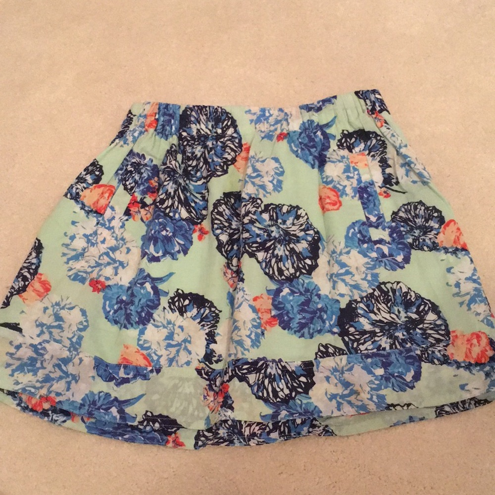 Floral J.Crew Mini skirt with pockets!